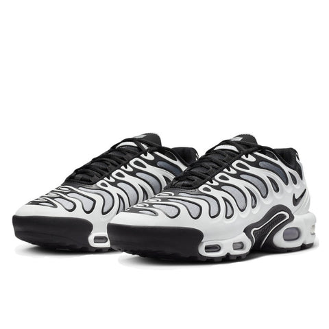 Nike Women's Black & White Air Max Plus Drift Summit Sneakers |Nike In Lebanon