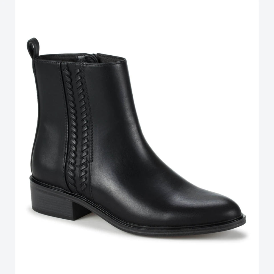 Baretraps Women's Black Avana Block Heel Boots