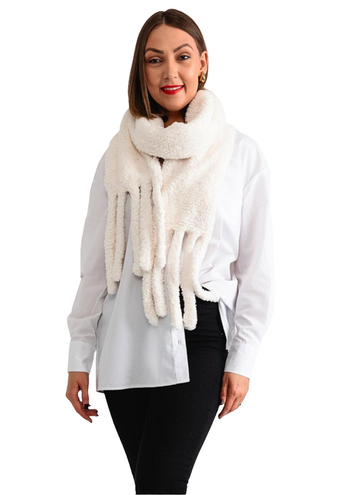 Forever 21 Women's White Fur Blanket Scarf | Forever 21 In Lebanon
