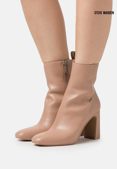 Steve Madden Women's Tan Adelisa Heeled Boots |Steve Madden in Lebanon