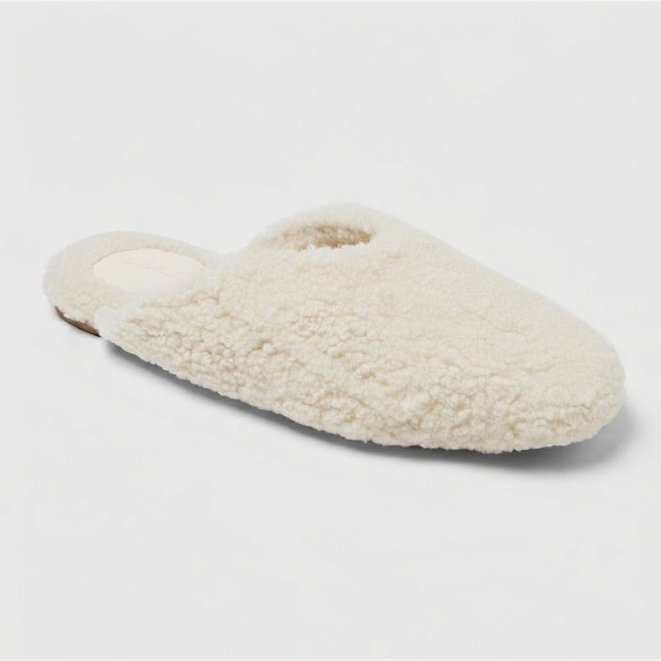 Universal Thread Women's Off-White Cozy Alpine Kylar Mule Slippers