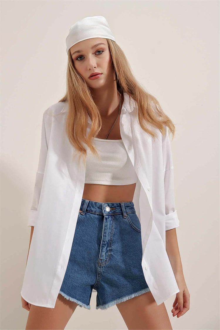 Big Dart Women's White Oversized Long Basic Shirt | Big Dart In Lebanon