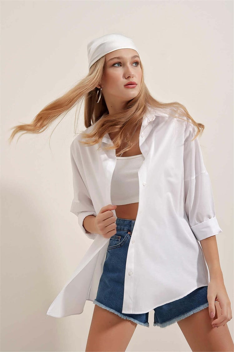 Big Dart Women's White Oversized Long Basic Shirt | Big Dart In Lebanon