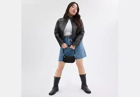 Coach Women's Black Swinger Bag 20 Hand Bag | Coach In Lebanon