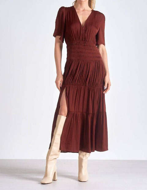 Elan Women’s Brick Short Sleeve V-Neck Smocked Waist Dress | Elan In Lebanon