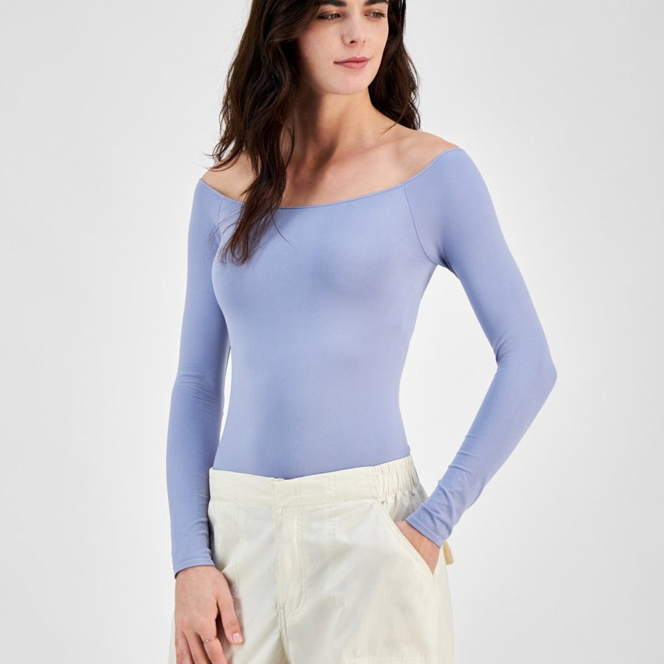 Just Polly Women's Blue Off-the-Shoulder Long-Sleeve Bodysuit
