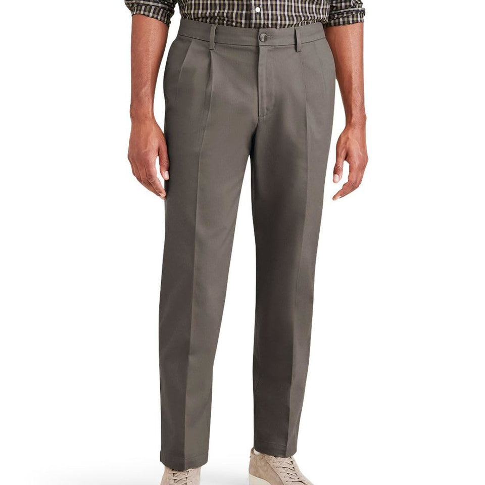 Dockers Men's Olive Green Signature Khaki Classic Fit Pleated Pants