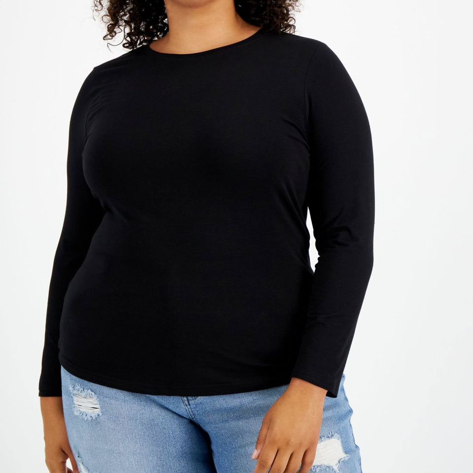 Aveto Women's Black Beauty Crewneck Blouse