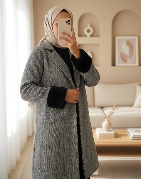 Big Dart Women's Black & White Herringbone Cashmere Coat | Big Dart In Lebanon