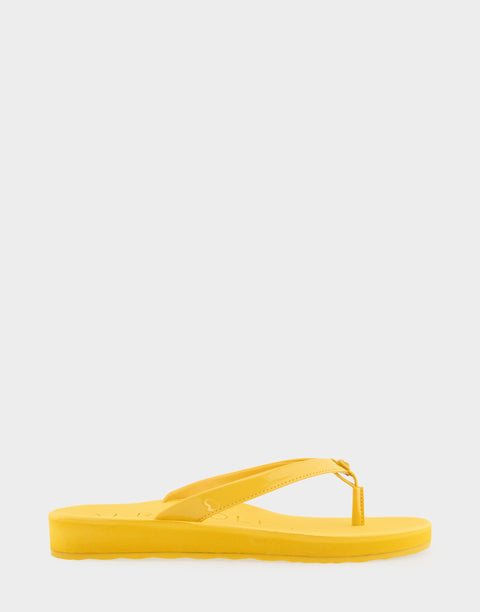 Aerosoles Women's Yellow Freesia Faux Leather Slippers | Aerosoles In Lebanon