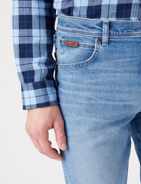 Wrangler Men's Blue Texas Slim Fit 822 Jeans |Wrangler In Lebanon