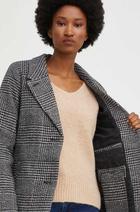 Eight2nine Women's White & Black Transitional Short Coat | Eight2nine In Lebanon