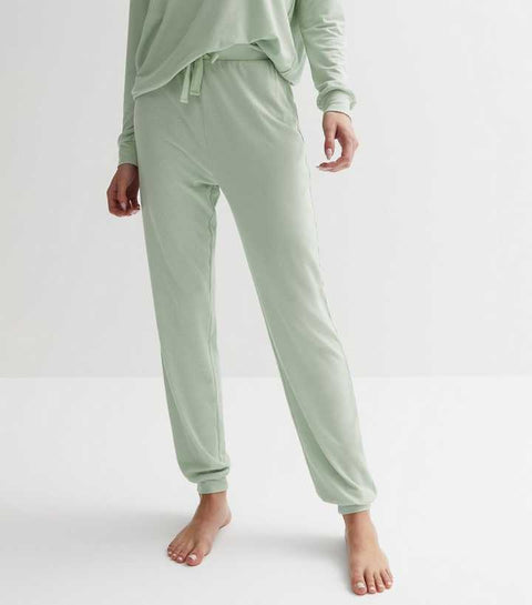 New Look Women's Light Green Sweatpants AMF890