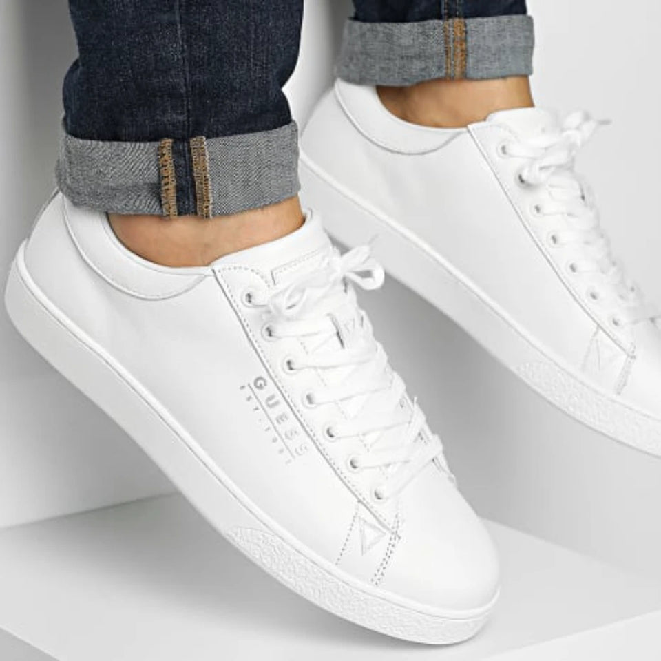 Guess Men's White Fmtnolele12 Sneakers