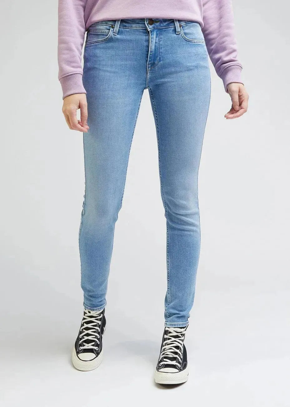 Lee Women's Rushing In Light Scarlett Skinny Jeans |Lee In Lebanon