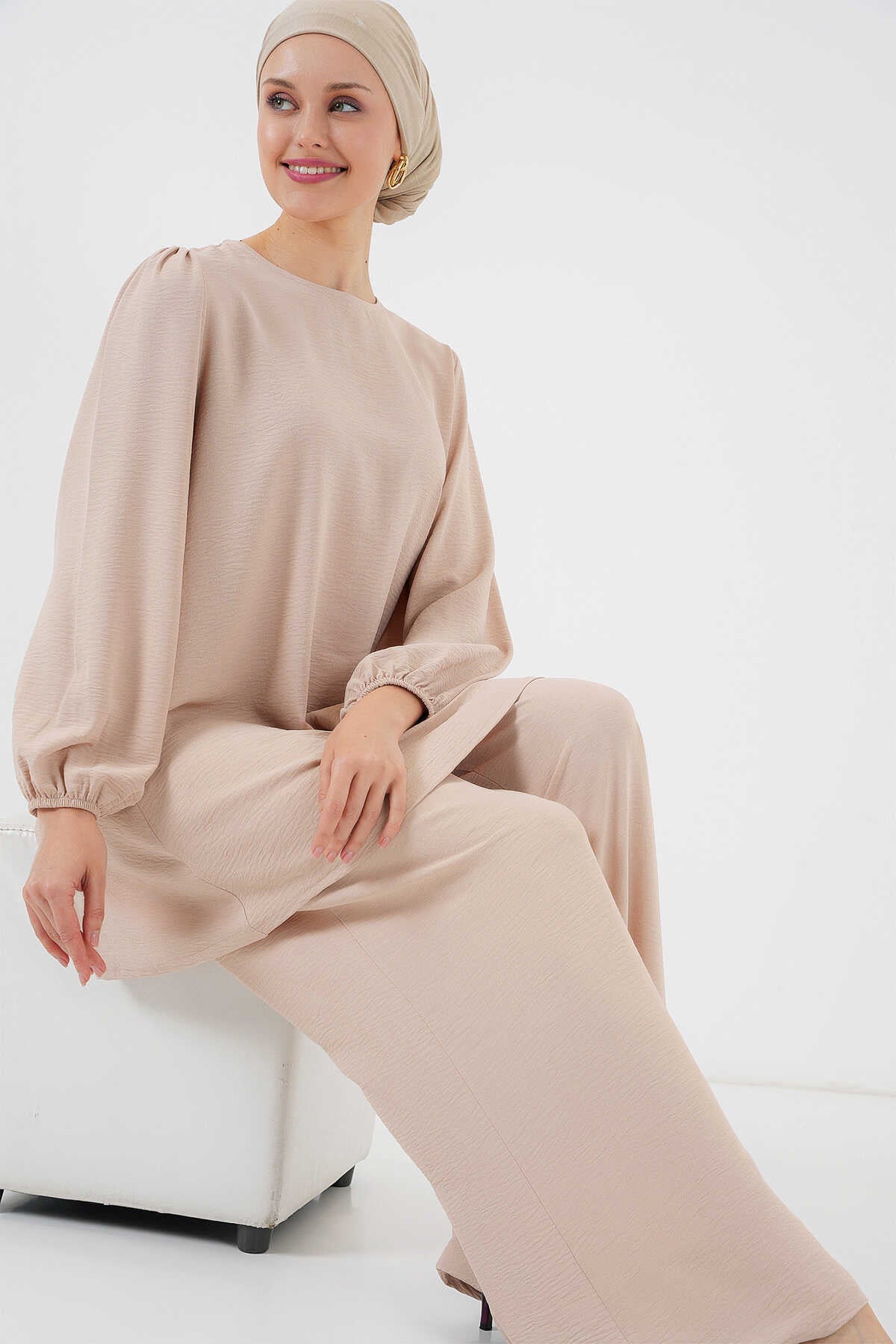 Big Dart Women's Beige Ayrobin Tunic Set | Big Dart In Lebanon