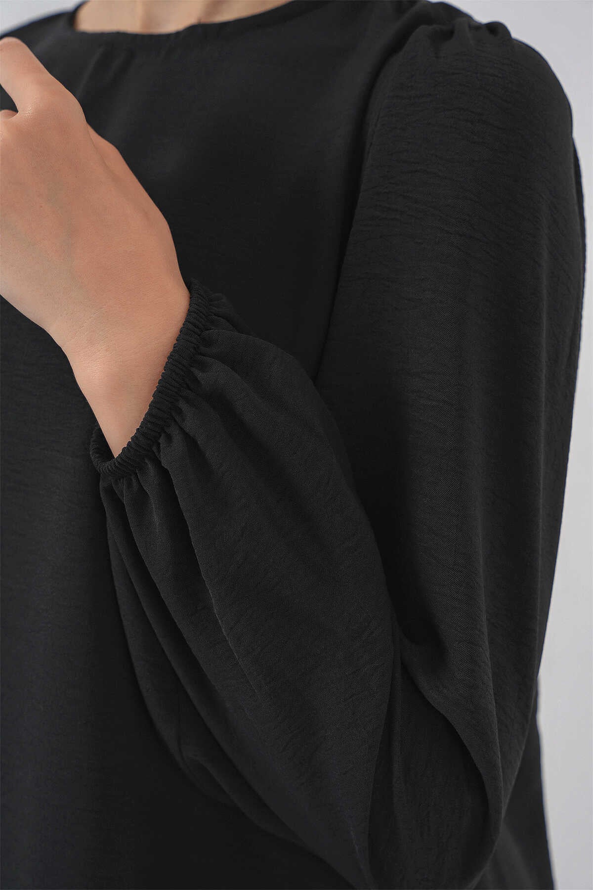 Big Dart Women's Black Ayrobin Tunic Set | Big Dart In Lebanon