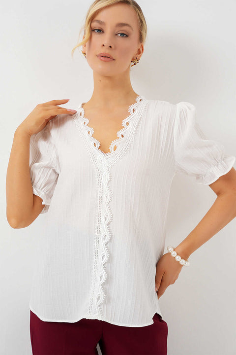 Big Dart Women's White Short Sleeve Blouse | Big Dart In Lebanon