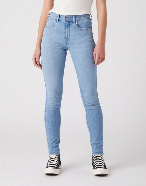 Wrangler Women's Light Blue High Skinny Jeans | Wrangler In Lebanon