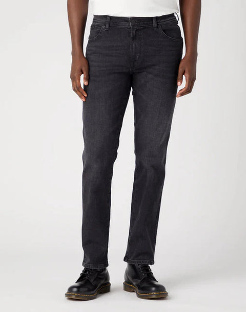 Wrangler Men's Thunder Texas 821 Authentic Straight Jeans |Wrangler In Lebanon