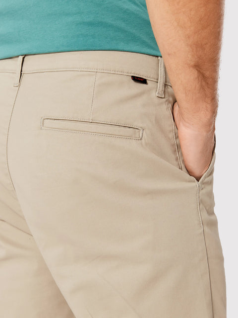 Lee Men's Grey Relaxed Fit Chino Pant | Lee In Lebanon