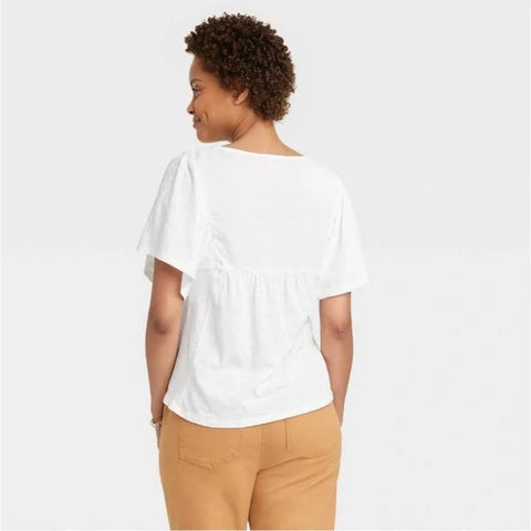 Knox Rose Women's White & Navy Flutter Embroidered T-Shirt | Knox Rose In Lebanon
