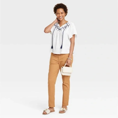 Knox Rose Women's White & Navy Flutter Embroidered T-Shirt | Knox Rose In Lebanon