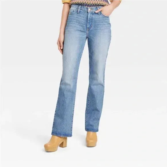 Universal Thread Women's Blue High-Rise Bootcut Jeans |Universal Thread In Lebanon