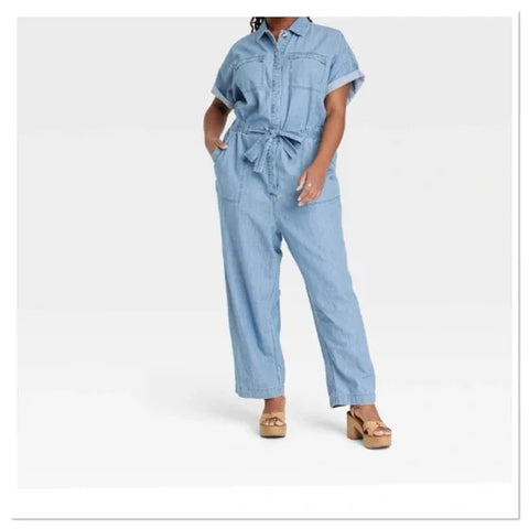 Universal Thread Women’s Light Blue Button Front Short Sleeve Boilersuit | Universal Thread in Lebanon