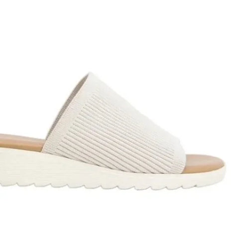 Kensie Women's Beige Ellie Flexible Outsole Padded Slippers | Kensie In Lebanon