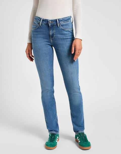 Lee Women's Blue Classic Marion Straight Rushing In Light Jeans | Lee In Lebanon
