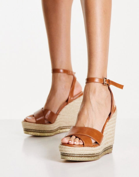 Miss Selfridge Women's Camel Sandal ANS894