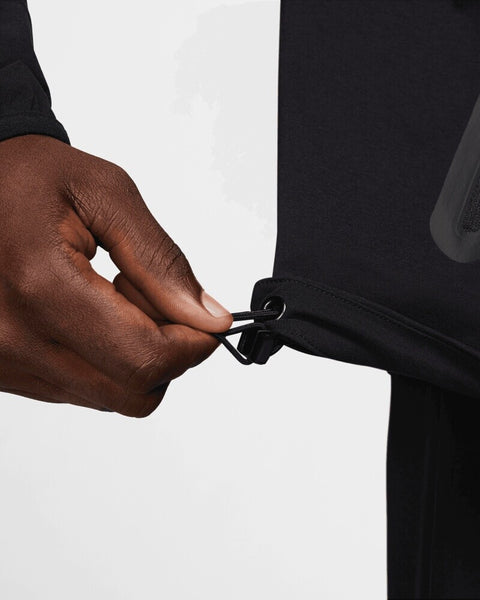 Nike Men's Black Tech Woven Jacket | Nike In Lebanon