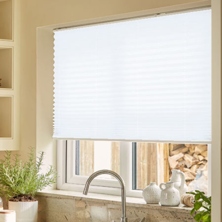 Sinsay Home White Pleated Window Blind 90 cm x 190 cm | Sinsay in Lebanon