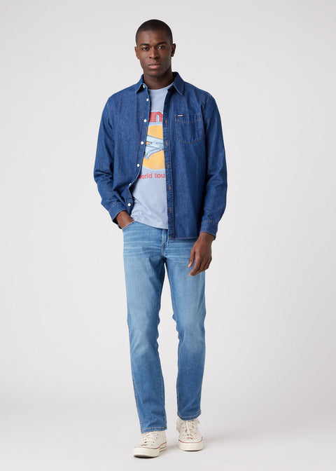 Wrangler Men's Light Blue Logo Eagle Stone Wash T-Shirt | Wrangler In Lebanon
