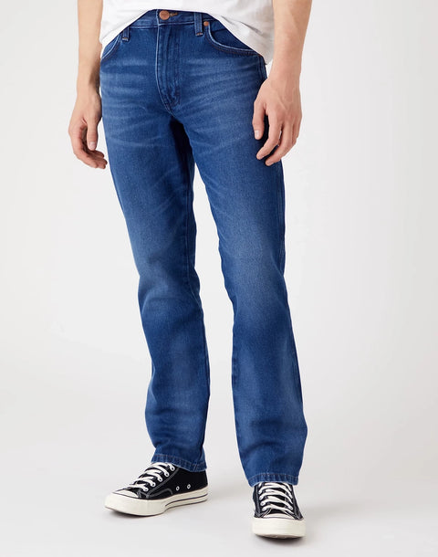 Wrangler Men's Brushed Mid Blue Greensboro 803 Regular Straight Jeans |Wrangler In Lebanon