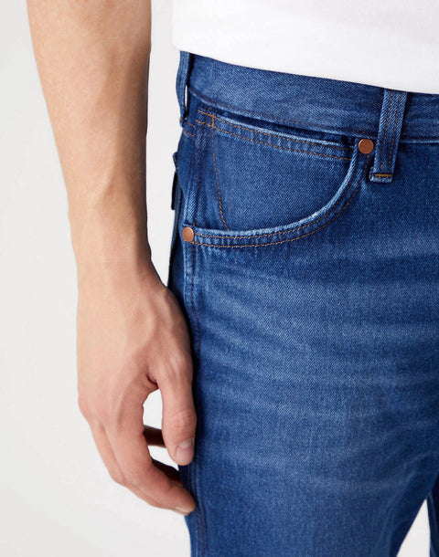 Wrangler Men's Brushed Mid Blue Greensboro 803 Regular Straight Jeans |Wrangler In Lebanon