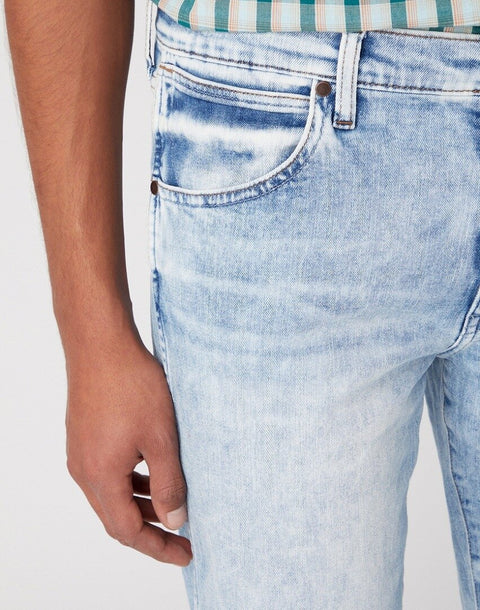 Wrangler Men's Light Blue Dusky Cloud Larston Jeans | Wrangler In Lebanon