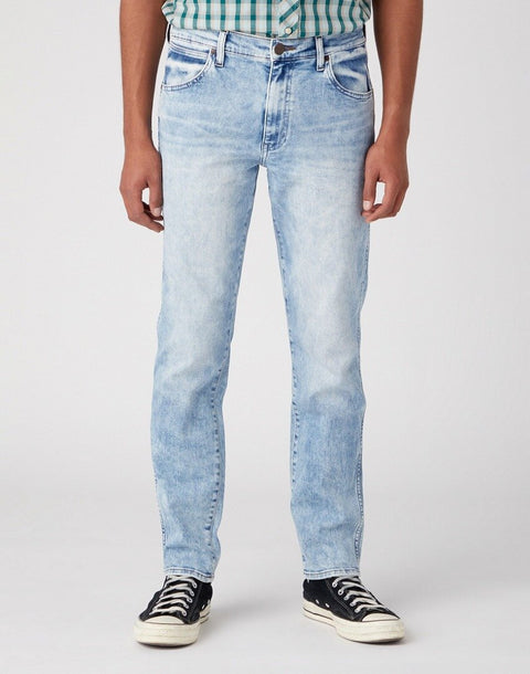 Wrangler Men's Light Blue Dusky Cloud Larston Jeans | Wrangler In Lebanon