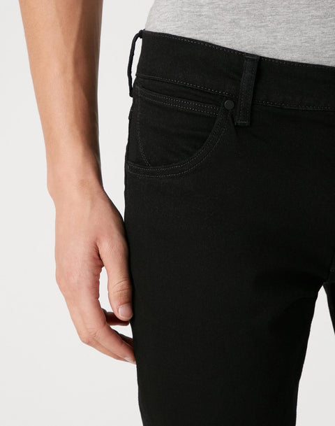 Wrangler Men's Black Valley Larston Jeans | Wrangler In Lebanon