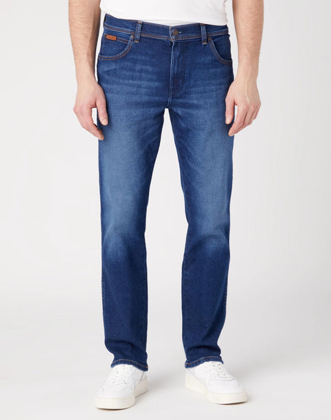 Wrangler Men's Star Man Texas Slim 822 Authentic Slim Jeans | Wrangler In Lebanon