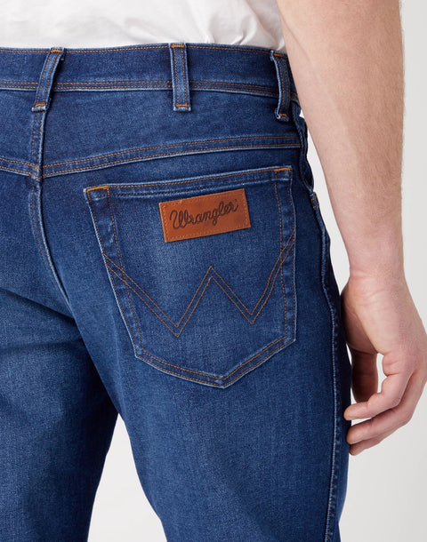 Wrangler Men's Star Man Texas Slim 822 Authentic Slim Jeans | Wrangler In Lebanon