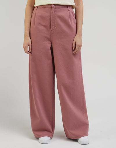 Lee Women's Pink Relaxed Chino Pants | Lee In Lebanon