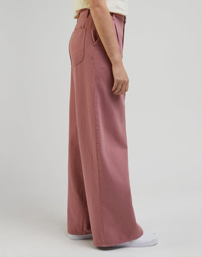 Lee Women's Pink Relaxed Chino Pants | Lee In Lebanon