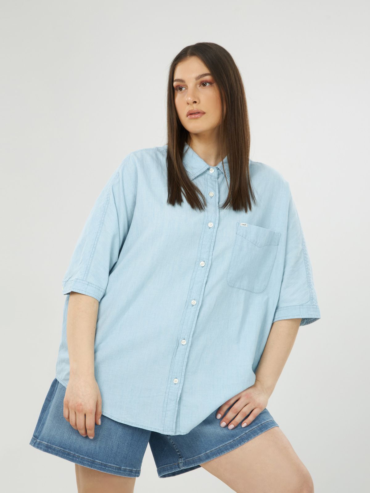 Lee Women's Baby Blue Relaxed In Foam One Pocket Shirt | Lee In Lebanon