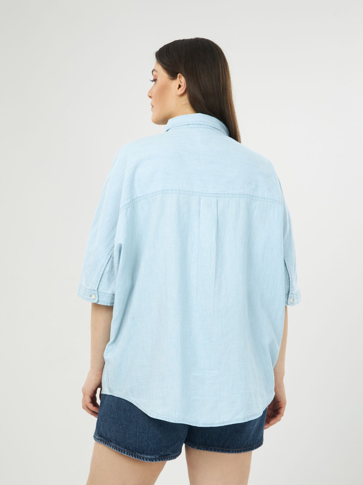 Lee Women's Baby Blue Relaxed In Foam One Pocket Shirt | Lee In Lebanon