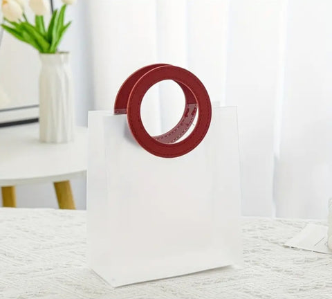 Hinox Plastic Gift Bag With Round Plastic Handle H-2 11x21x22 | Hinox In Lebanon