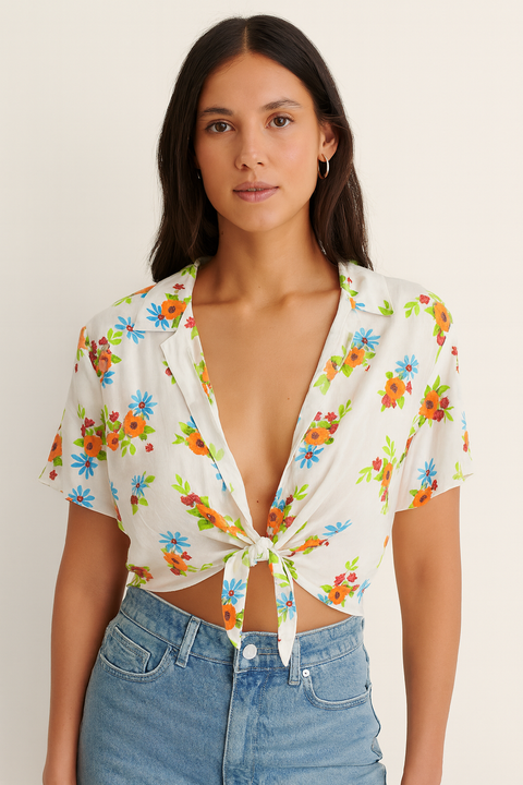 Forever 21 Women’s White Floral Printed Short Sleeve Tie Front Cropped Blouse |Forever 21 In Lebanon