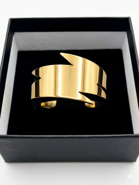 Dsquared2 Women's Gold Bracelet | Dsquared2 in Lebanon