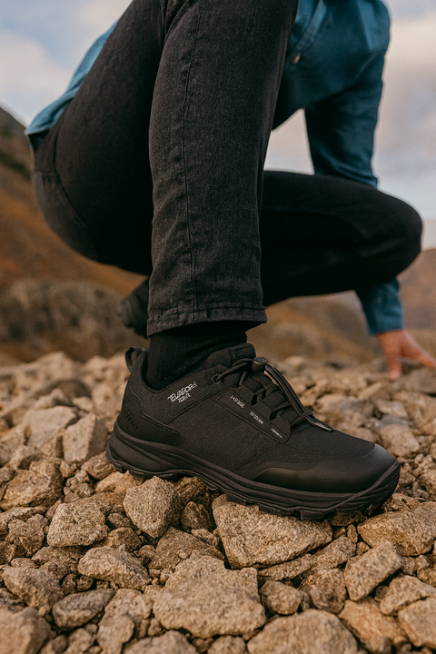 Jack Wolfskin Kid's Black Cyrox Texapore Low K Sneakers |Jack Wolfskin in Lebanon